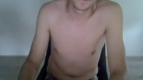 Snapshot of arnoanro chatting on 06/30/26, 03:35 arnoanro online show from 06/30/26, 03:35