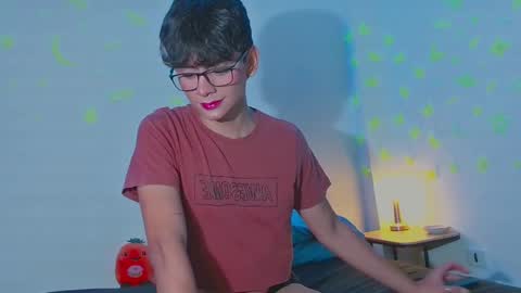 Arnold online show from 12/06/24, 11:14