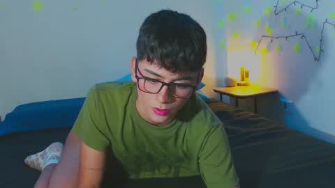 Arnold online show from 01/31/25, 12:28