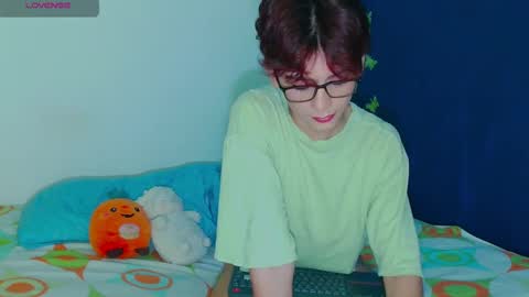 Arnold online show from 10/13/25, 02:22