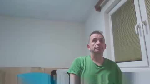 aromannn online show from 12/23/24, 08:03