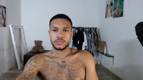 aron_7 online show from 12/16/24, 07:37