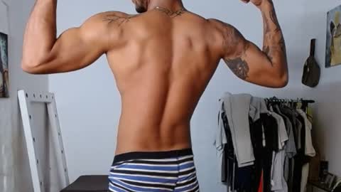 aron_7 online show from 02/13/25, 02:23