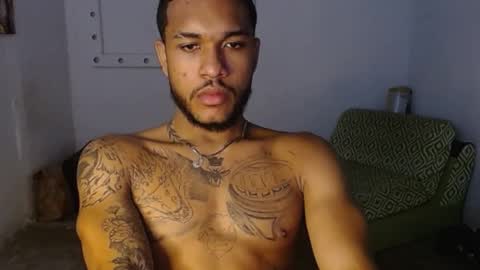 aron_7 online show from 03/10/25, 04:49