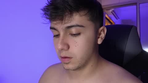 aron__cooper online show from 10/27/25, 02:26