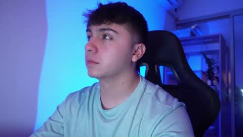 aron__cooper online show from 04/04/26, 02:43