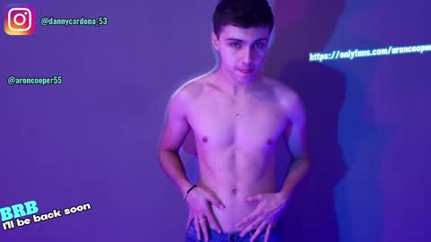 Snapshot of aron__cooper chatting on 05/27/26, 01:57 aron__cooper online show from 05/27/26, 01:57