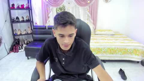 Aaron online show from 09/13/25, 08:19