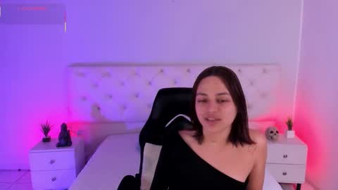 Aron cruz  online show from 10/15/25, 01:44