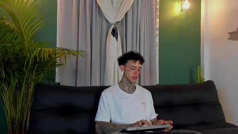 Aron ford online show from 11/01/25, 10:06