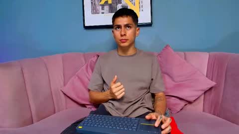 aron_pulse online show from 04/20/26, 01:36