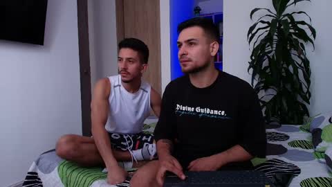 Aron Santoro online show from 04/11/26, 02:10