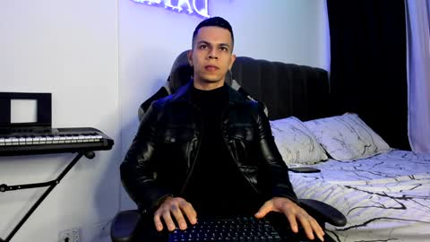 DarkMaster online show from 01/11/25, 10:18