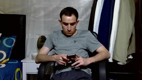 Aron G Franco online show from 04/24/26, 06:43