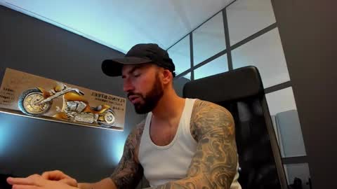 AronGrant online show from 12/24/24, 08:55