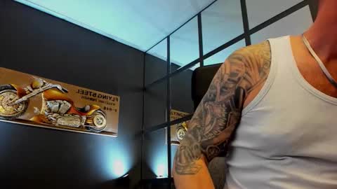 AronGrant online show from 12/05/25, 10:13