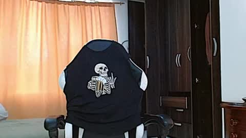 Snapshot of aronmiller404 chatting on 03/09/25, 08:42 aronmiller online show from 03/09/25, 08:42