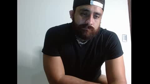 Snapshot of aronmiller404 chatting on 10/28/25, 02:37 aronmiller online show from 10/28/25, 02:37