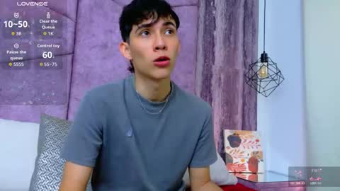 Arontawers online show from 04/23/26, 07:27