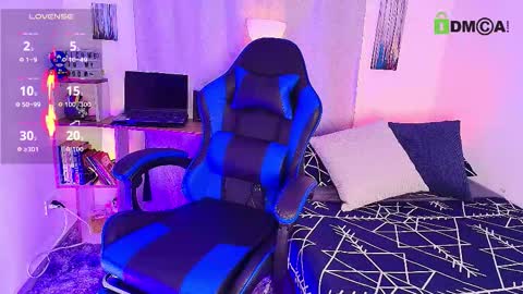 noah and ivy online show from 10/30/25, 10:38