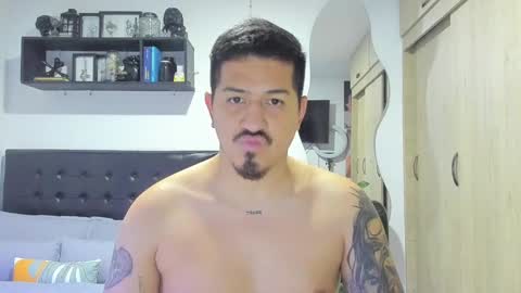 Snapshot of aronwilliams69 chatting on 10/18/25, 02:36 ARON Independent model online show from 10/18/25, 02:36