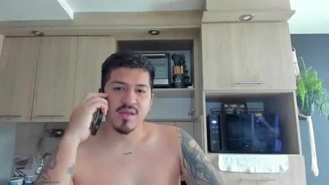 Snapshot of aronwilliams69 chatting on 01/10/26, 08:54 ARON Independent model online show from 01/10/26, 08:54