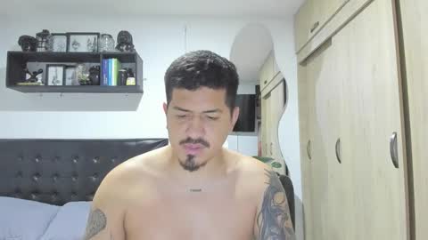 Snapshot of aronwilliams69 chatting on 01/11/26, 09:03 ARON Independent model online show from 01/11/26, 09:03