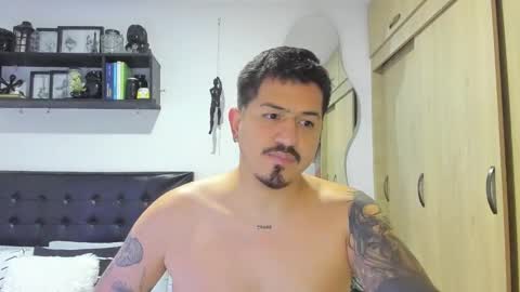 Snapshot of aronwilliams69 chatting on 02/24/26, 02:09 ARON Independent model online show from 02/24/26, 02:09