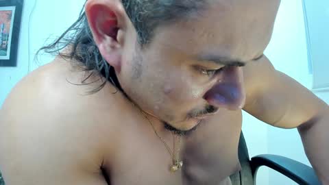 Snapshot of aroon_connor chatting on 02/08/25, 11:02   online show from 02/08/25, 11:02