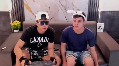 Aroon   online show from 04/04/26, 03:38