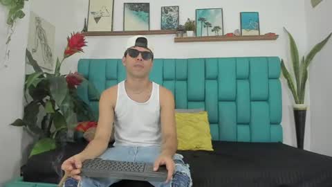 Snapshot of aroon_sexx21 chatting on 06/09/26, 02:28 Aroon online show from 06/09/26, 02:28