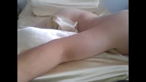 arpinopeer3055 online show from 10/10/25, 08:24