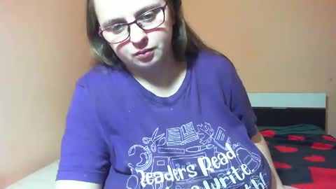 Snapshot of arriana98 chatting on 12/09/24, 05:08 Arriana online show from 12/09/24, 05:08