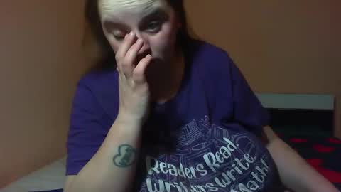 Snapshot of arriana98 chatting on 12/10/24, 03:41 Arriana online show from 12/10/24, 03:41