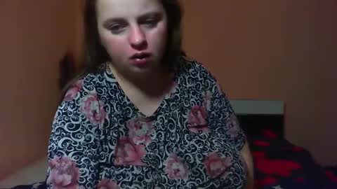 Snapshot of arriana98 chatting on 12/22/24, 03:22 Arriana online show from 12/22/24, 03:22