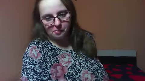 Snapshot of arriana98 chatting on 12/23/24, 05:54 Arriana online show from 12/23/24, 05:54