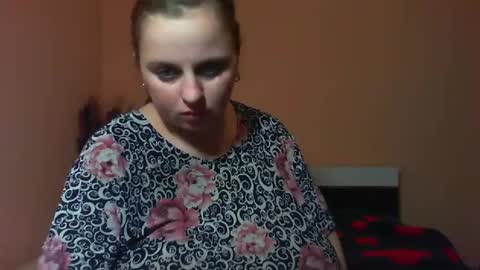 Snapshot of arriana98 chatting on 12/26/24, 03:42 Arriana online show from 12/26/24, 03:42