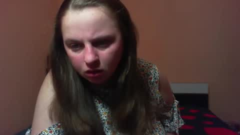 Snapshot of arriana98 chatting on 02/14/25, 03:43 Arriana online show from 02/14/25, 03:43