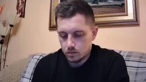 Snapshot of arromwilliam90 chatting on 04/25/26, 05:21 arromwilliam90 online show from 04/25/26, 05:21