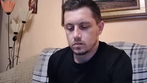 Snapshot of arromwilliam90 chatting on 05/13/26, 05:05 arromwilliam90 online show from 05/13/26, 05:05