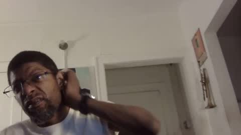 Arteblazze not daddy boy bitch or nigga online show from 02/07/25, 01:47