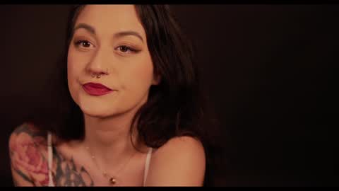 Snapshot of artegirlx chatting on 01/31/25, 07:51 Maya online show from 01/31/25, 07:51