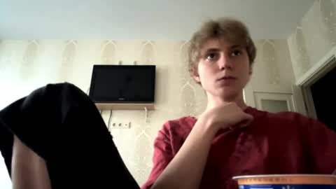 Snapshot of artem228play chatting on 06/03/26, 01:52 artem228play online show from 06/03/26, 01:52