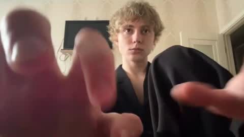 artem228play online show from 06/11/26, 02:00