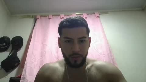 arthur1718 online show from 11/05/25, 02:33