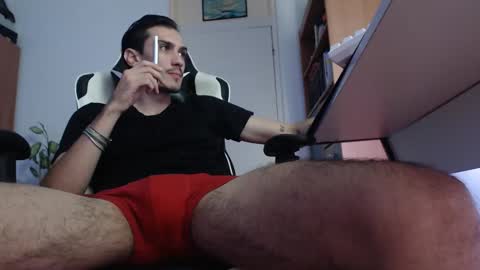 Artie online show from 10/04/25, 10:24