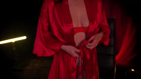 Marlene online show from 02/25/25, 12:03