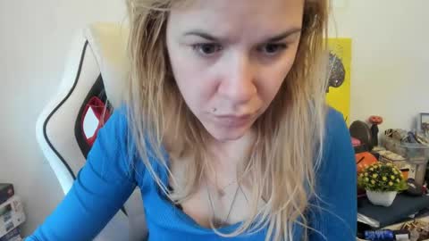 MIA online show from 03/11/25, 08:52