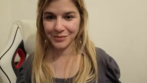 MIA online show from 09/25/25, 10:24