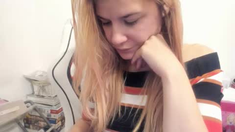 MIA online show from 11/06/25, 02:12